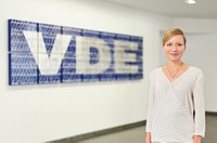 Dr. Birgit Habenstein ist neue Geschäftsführerin der Deutschen Gesellschaft für Biomedizinische Technik im VDE