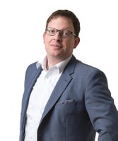 Schmittgall holt Digital- und Innovationsexperten Julian Weinert
