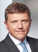 Stephan Sturm übernimmt Vorstandsvorsitz bei Fresenius