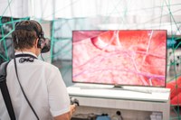 Virtuell operieren mit der Anwendung "B. Braun Future Operating Room"
