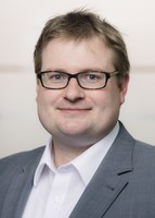 Wort & Bild Verlag: Dr. Dennis Ballwieser übernimmt Chefredaktion der Apotheken Umschau